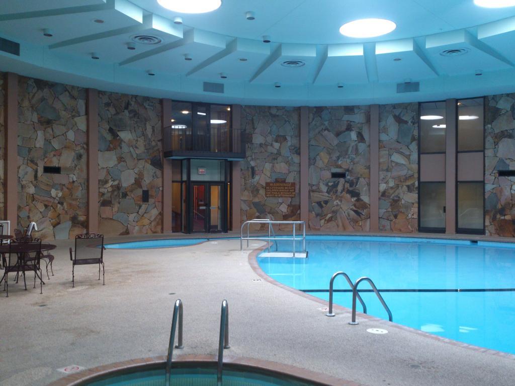 Ramada Msp Airport At The Mall بلومنقتون المظهر الخارجي الصورة